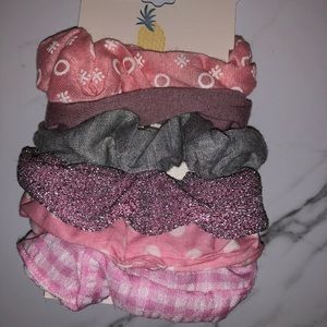 Scrunchie set 🛍